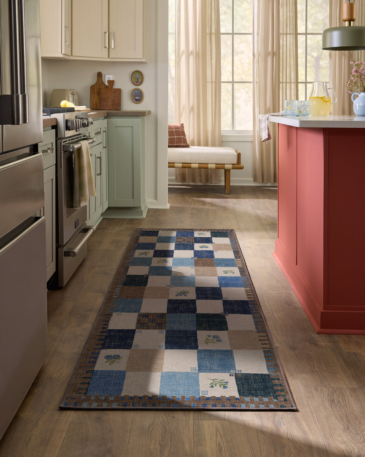 2-5x7_kitchen