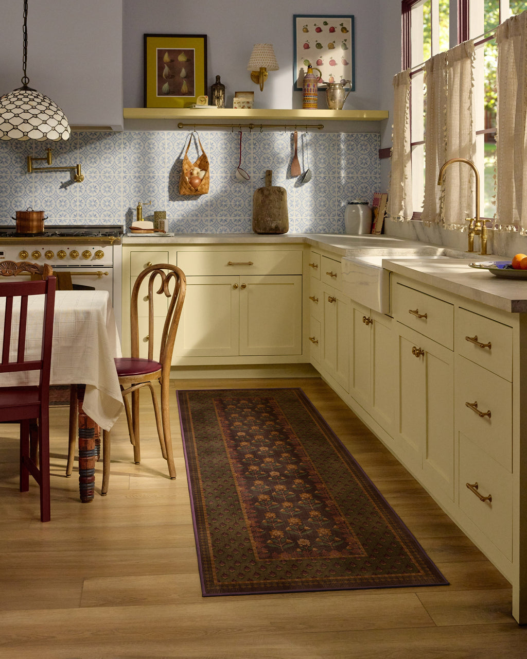 2-5x7_kitchen