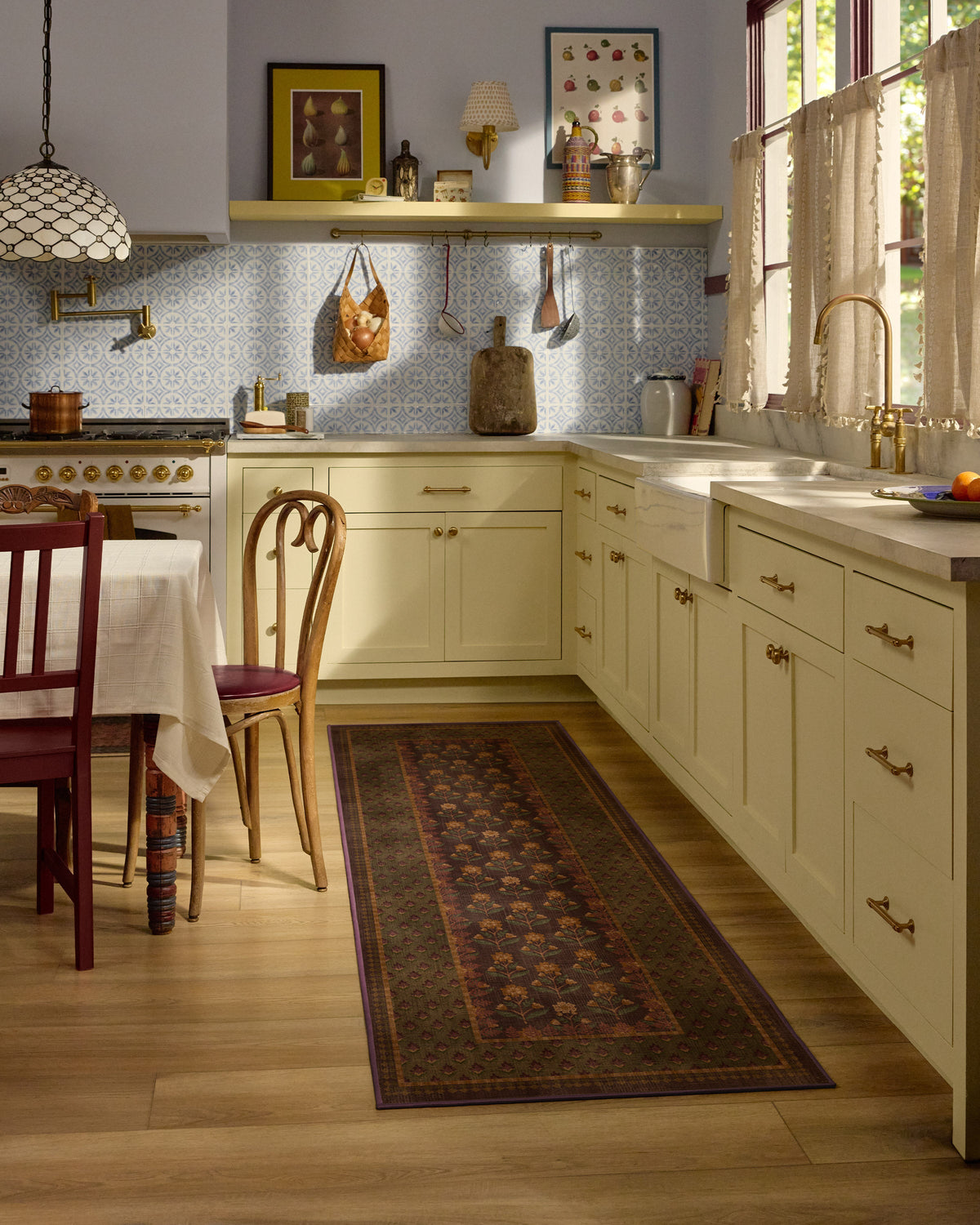 2-5x7_kitchen